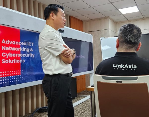 Tech Giant FTI Hosts LinkAxia Vietnam for Insightful Tech Presentation